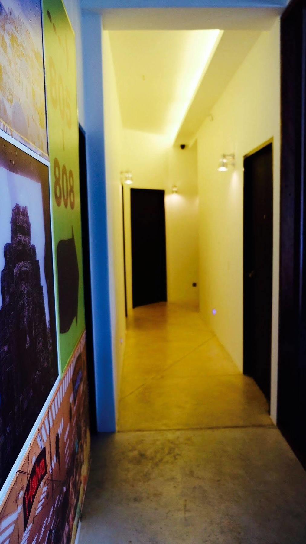Roomies Suites Batu Feringgi Luaran gambar